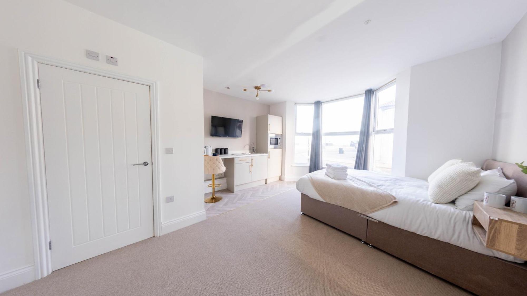 Aparthotel Bowles *