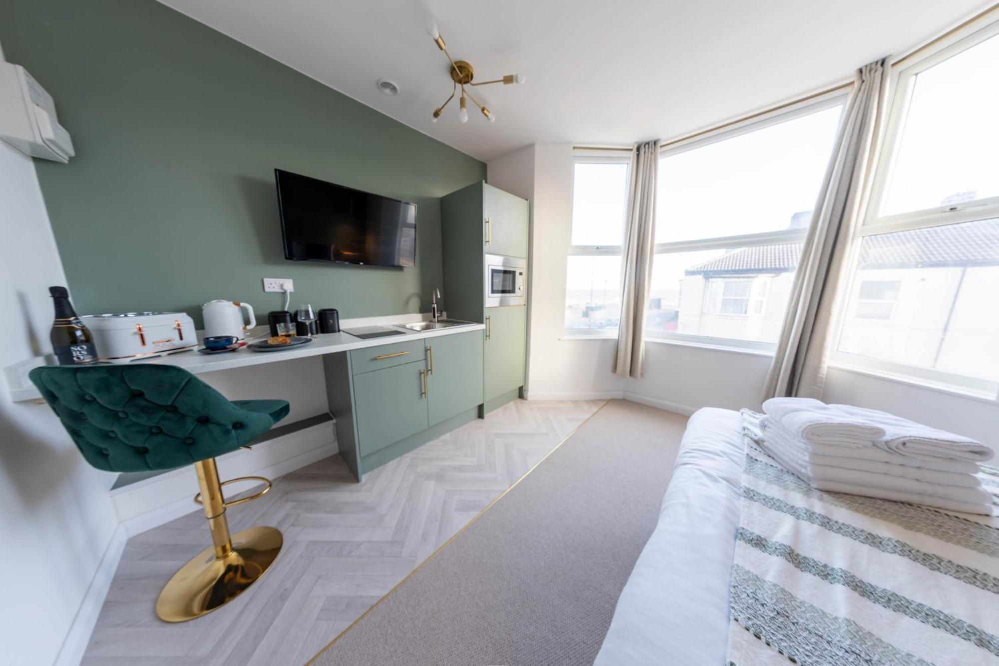 Bowles Aparthotel *