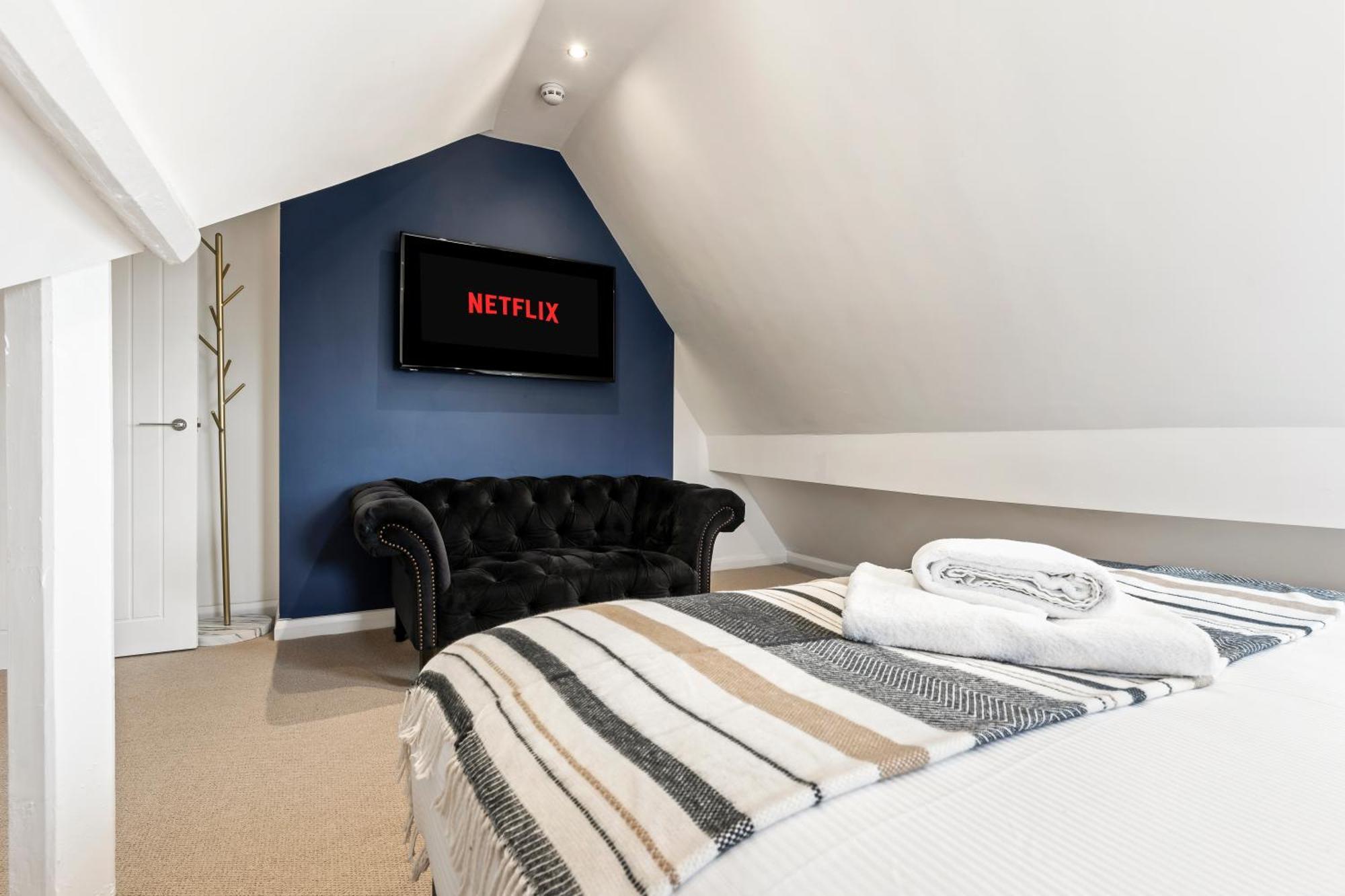 Bowles Aparthotel