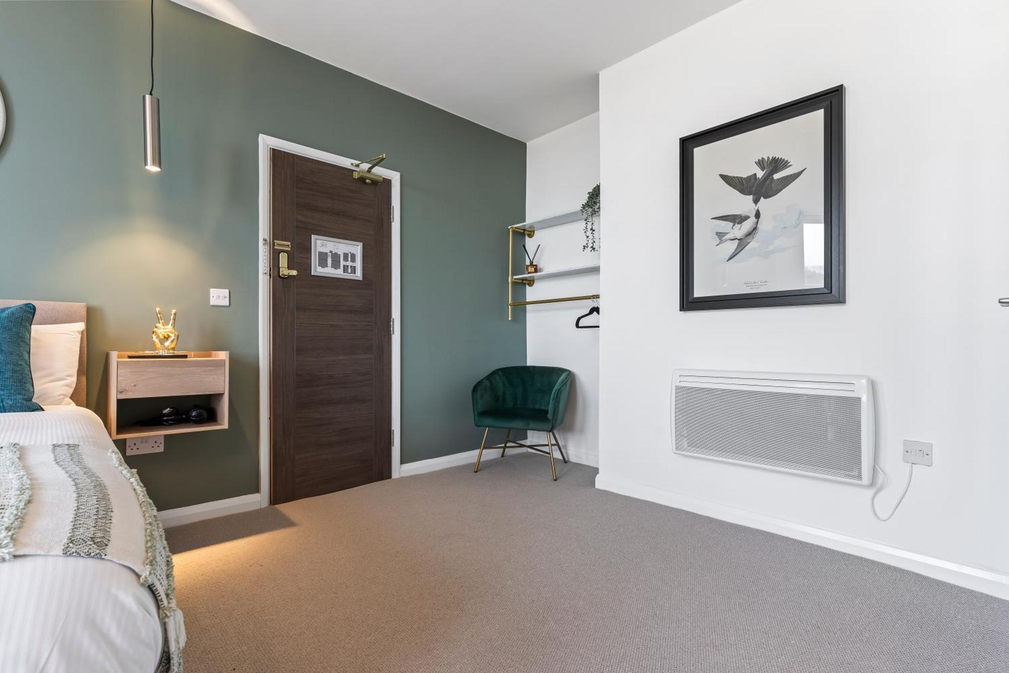 Bowles Aparthotel